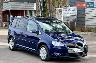 Минивэн Volkswagen Touran 2009 в Виннице