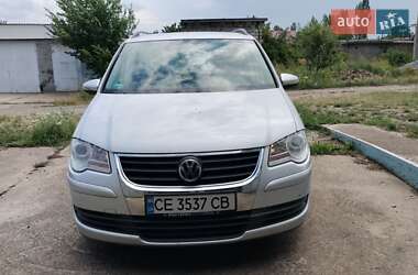 Мінівен Volkswagen Touran 2010 в Новодністровську