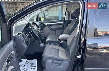 Минивэн Volkswagen Touran 2009 в 