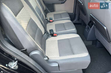 Минивэн Volkswagen Touran 2009 в 