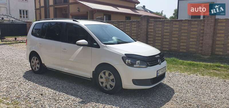Мінівен Volkswagen Touran 2012 в Івано-Франківську