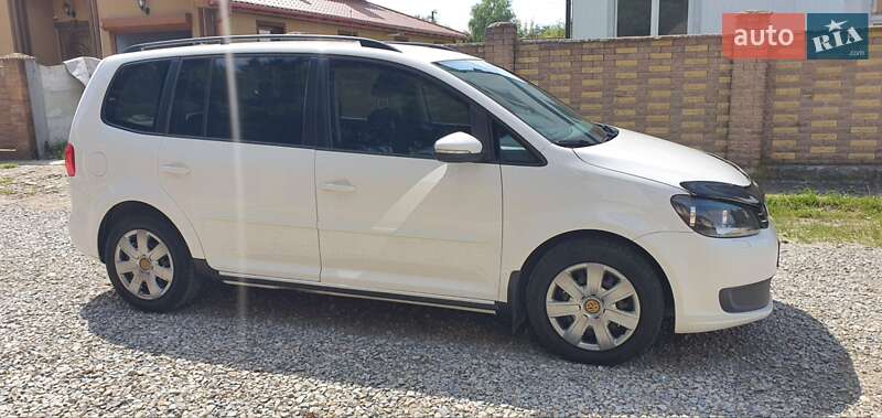 Мінівен Volkswagen Touran 2012 в Івано-Франківську