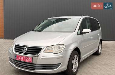 Минивэн Volkswagen Touran 2008 в Ивано-Франковске