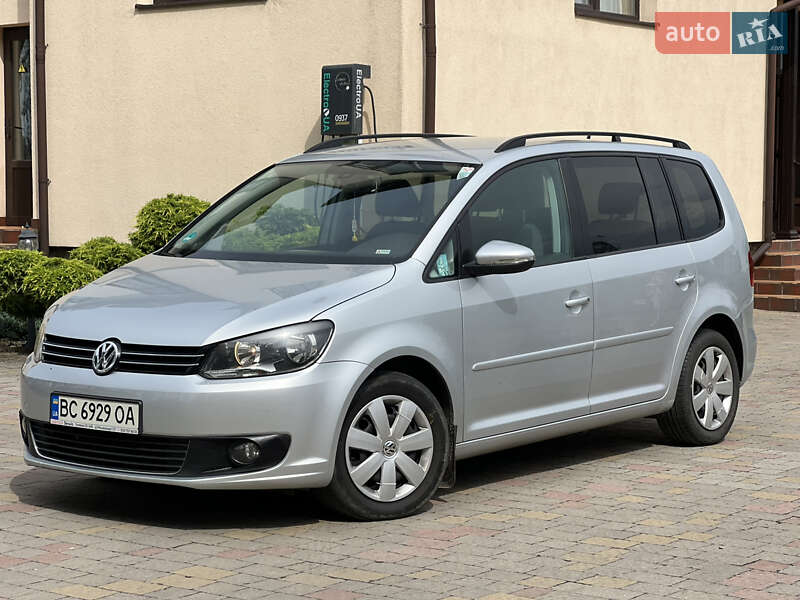 Volkswagen Touran 2011