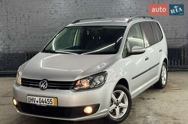 Мінівен Volkswagen Touran 2014 в Кременці