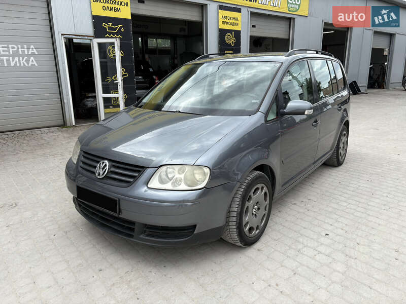 Volkswagen Touran 2004