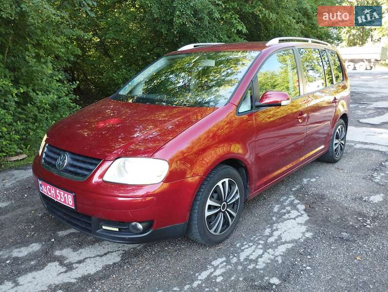 Мінівен Volkswagen Touran 2006 в Івано-Франківську