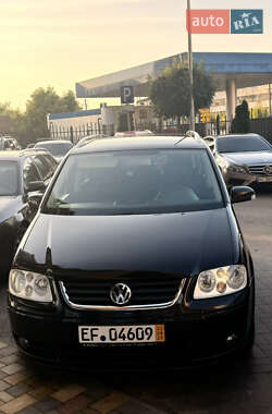 Минивэн Volkswagen Touran 2005 в Луцке