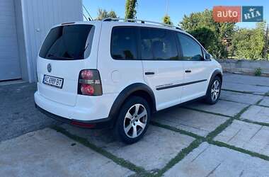 Минивэн Volkswagen Touran 2008 в Кропивницком