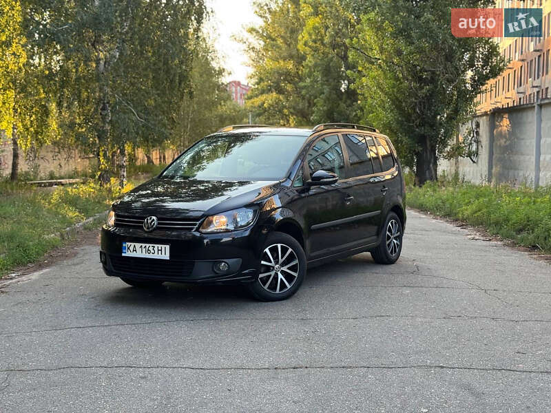 Volkswagen Touran 2012