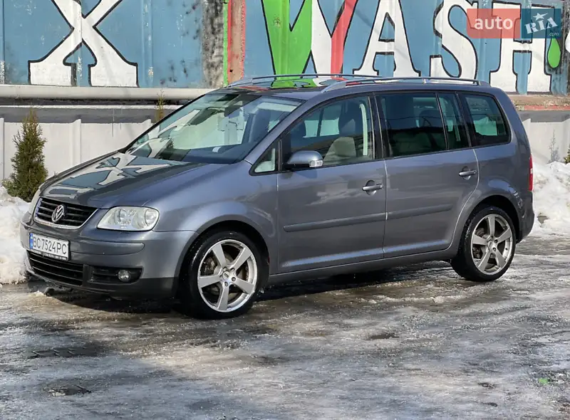 Volkswagen Touran