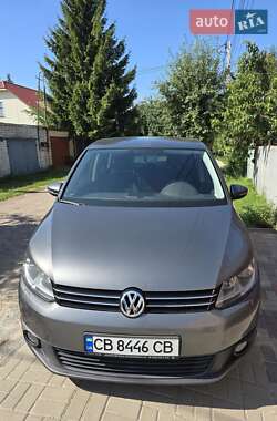 Минивэн Volkswagen Touran 2012 в Чернигове
