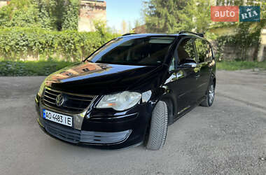 Минивэн Volkswagen Touran 2008 в Мукачево