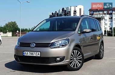 Минивэн Volkswagen Touran 2012 в Киеве