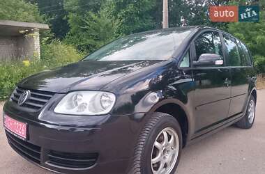Мінівен Volkswagen Touran 2005 в Тернополі