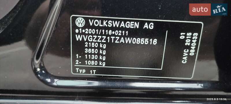 Минивэн Volkswagen Touran 2010 в Луцке