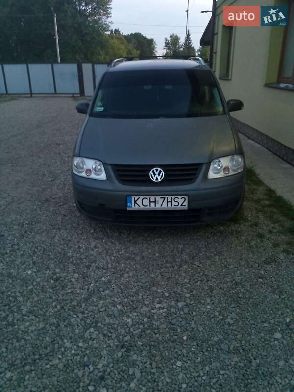 Volkswagen Touran 2005