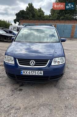 Мінівен Volkswagen Touran 2003 в Валках