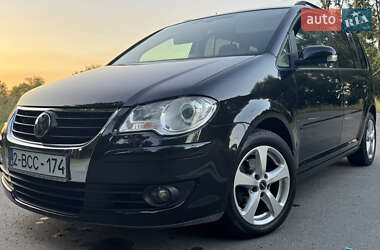 Мінівен Volkswagen Touran 2008 в Ніжині