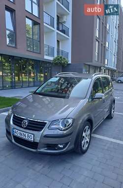 Минивэн Volkswagen Touran 2008 в Сваляве