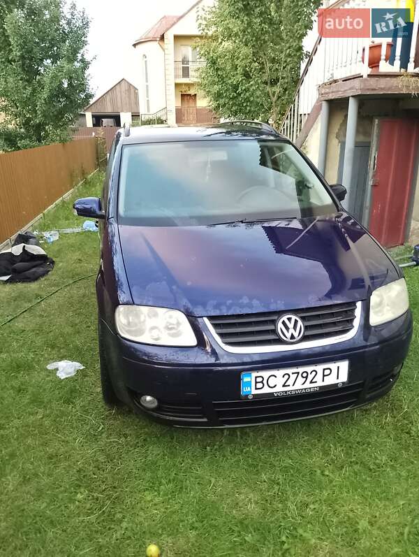 Минивэн Volkswagen Touran 2005 в Львове фото 11 Минивэн Volkswagen Touran 2005 в Львове