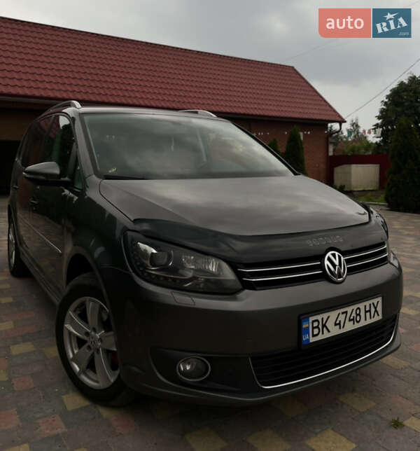 Volkswagen Touran 2013