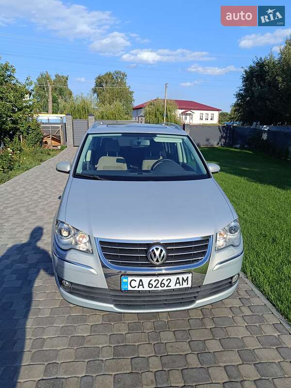 Минивэн Volkswagen Touran 2008 в Черкассах фото 29 Минивэн Volkswagen Touran 2008 в Черкассах