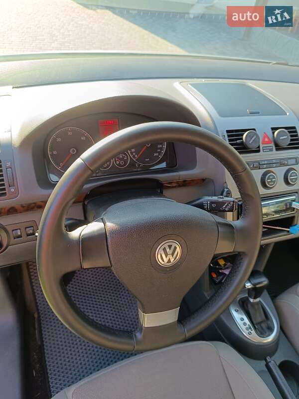 Минивэн Volkswagen Touran 2008 в Черкассах фото 43 Минивэн Volkswagen Touran 2008 в Черкассах