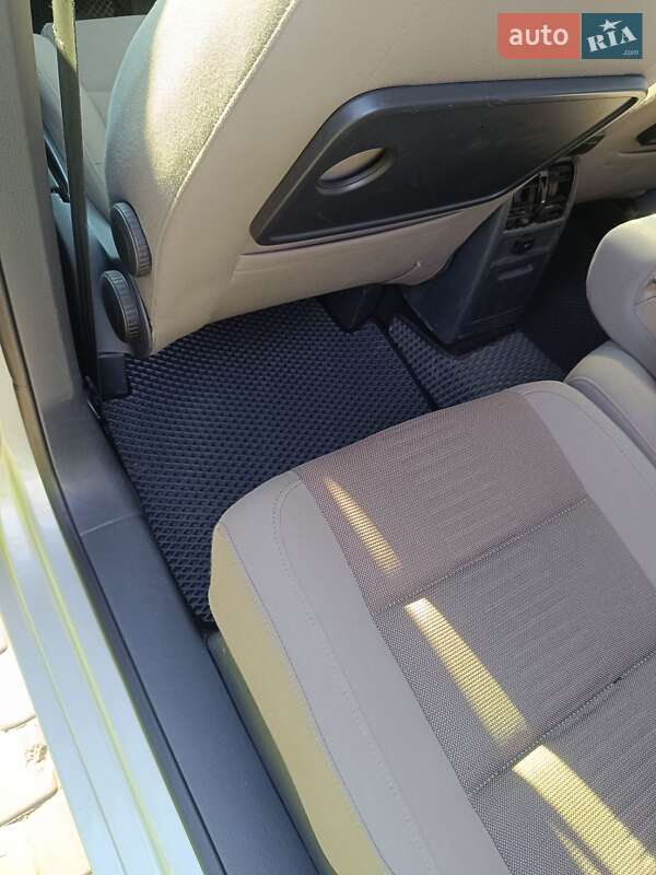 Минивэн Volkswagen Touran 2008 в Черкассах фото 53 Минивэн Volkswagen Touran 2008 в Черкассах