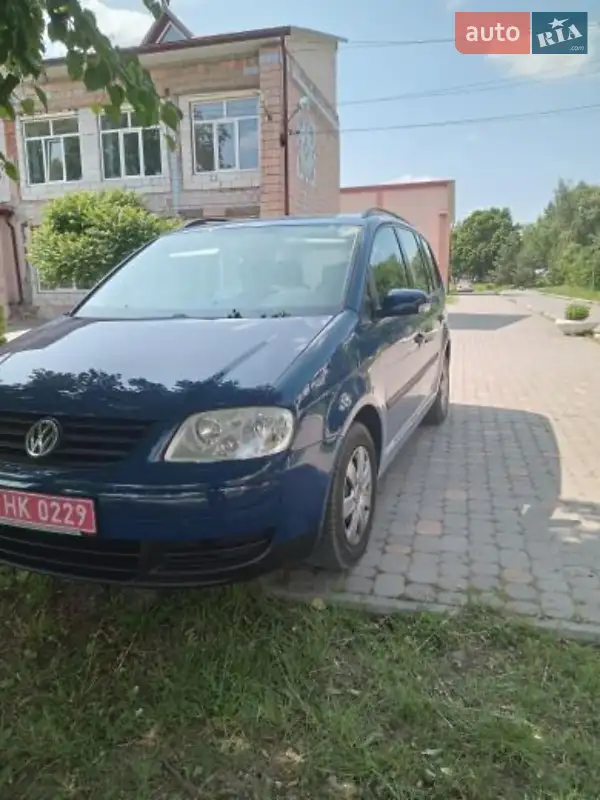 Volkswagen Touran
