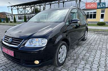 Минивэн Volkswagen Touran 2005 в Киеве