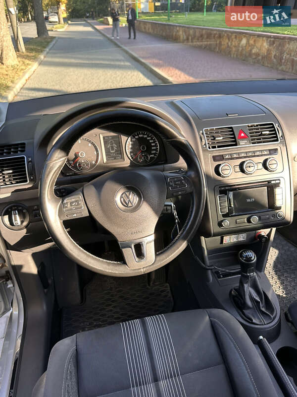Мінівен Volkswagen Touran 2013 в Могилів-Подільському