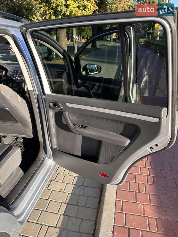 Мінівен Volkswagen Touran 2013 в Могилів-Подільському