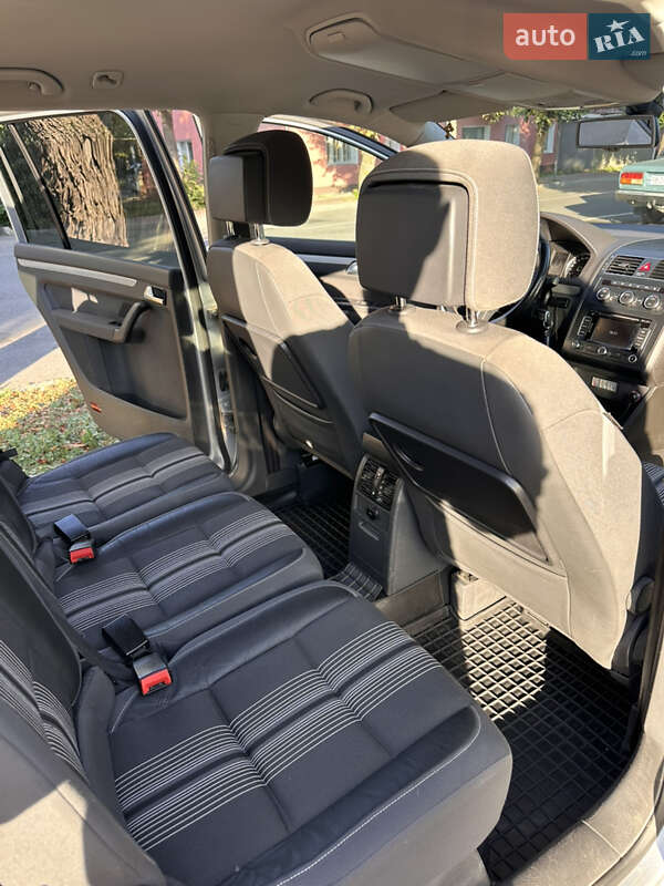 Мінівен Volkswagen Touran 2013 в Могилів-Подільському