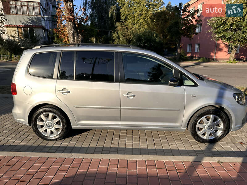 Мінівен Volkswagen Touran 2013 в Могилів-Подільському