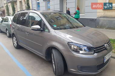 Минивэн Volkswagen Touran 2010 в Львове