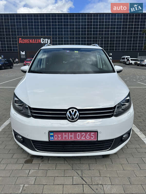 Минивэн Volkswagen Touran 2013 в Луцке