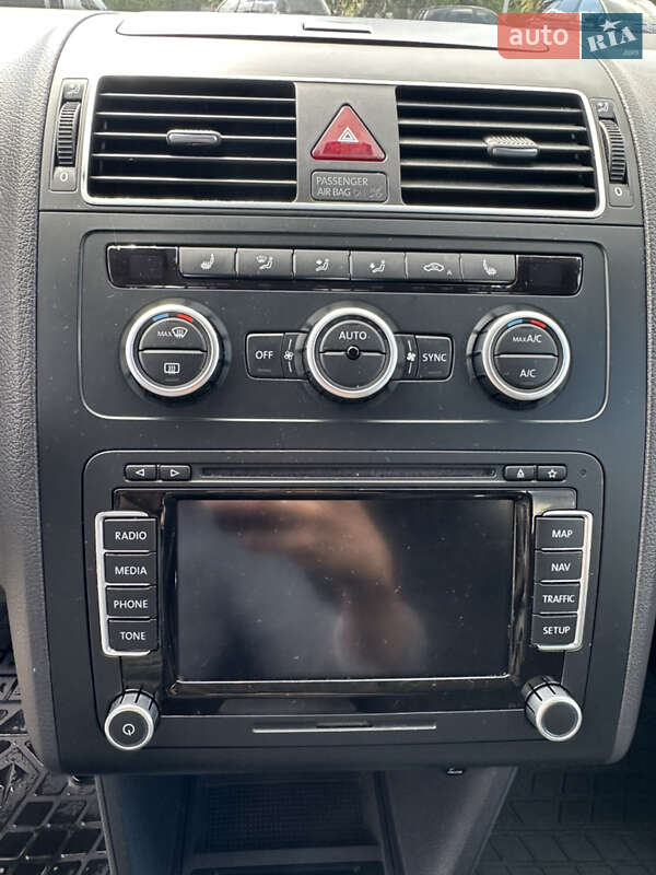 Минивэн Volkswagen Touran 2013 в Луцке