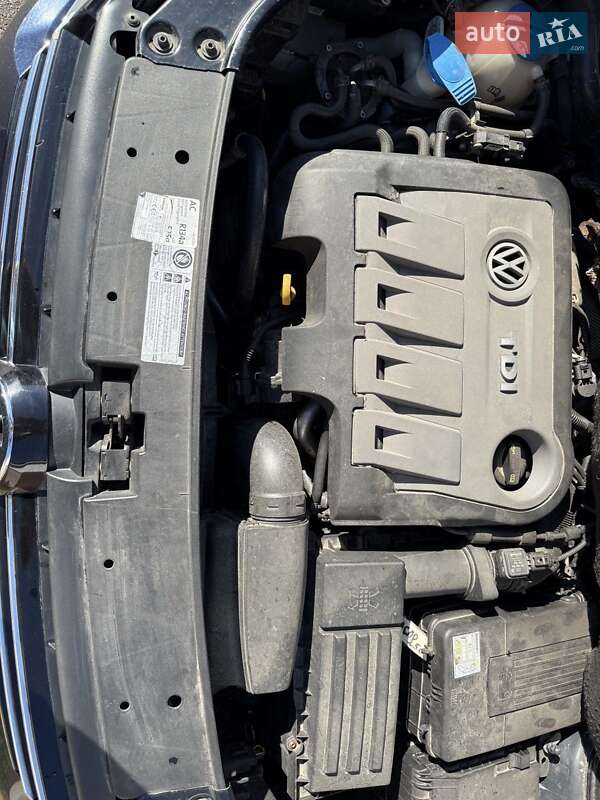 Минивэн Volkswagen Touran 2011 в Броварах фото 21 Минивэн Volkswagen Touran 2011 в Броварах