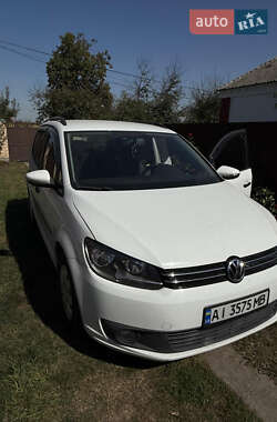 Мінівен Volkswagen Touran 2014 в Києві