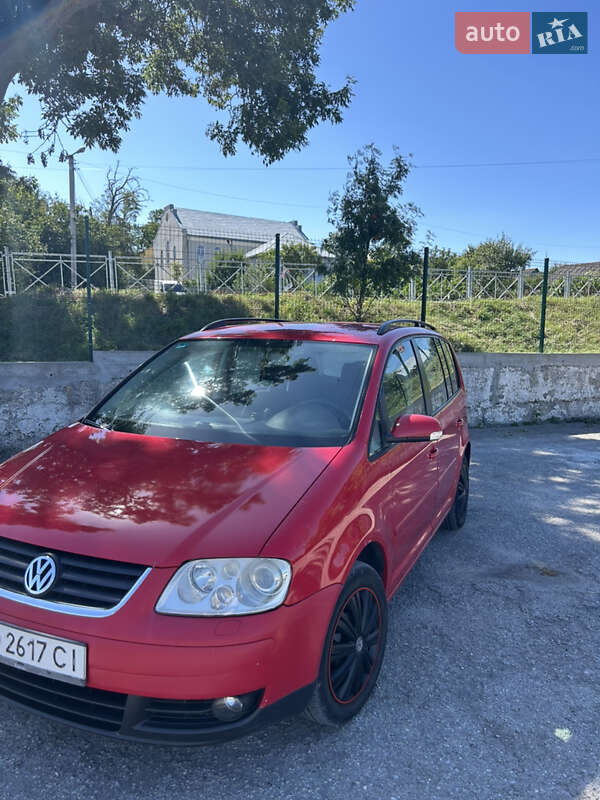 Мінівен Volkswagen Touran 2006 в Підволочиську