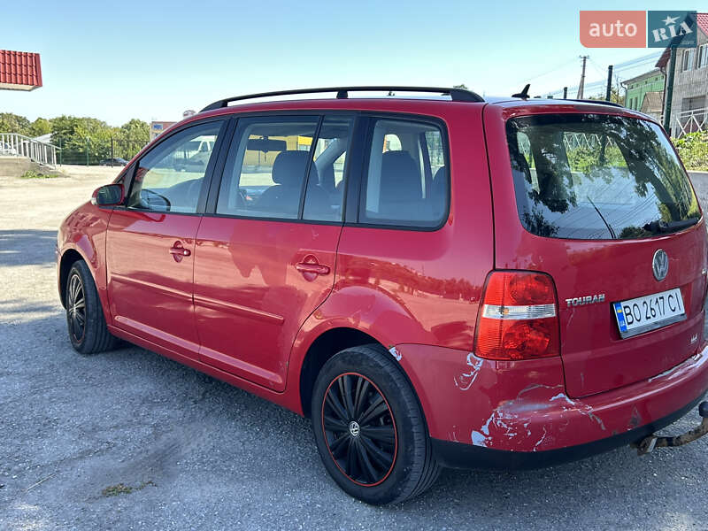 Мінівен Volkswagen Touran 2006 в Підволочиську
