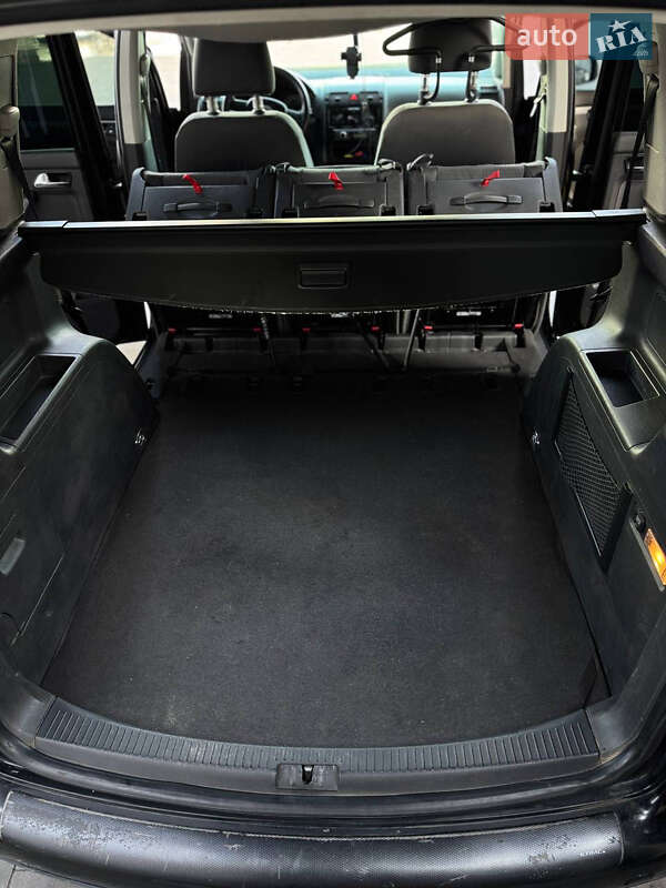 Минивэн Volkswagen Touran 2003 в Киеве фото 15 Минивэн Volkswagen Touran 2003 в Киеве