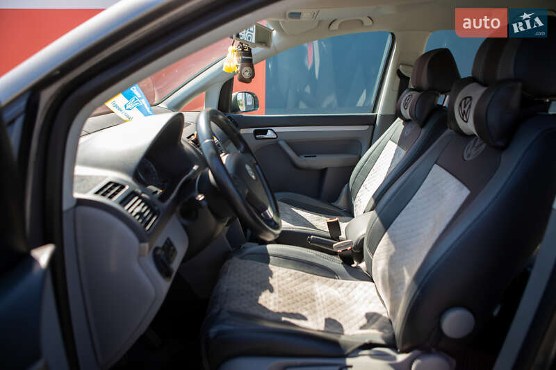 Минивэн Volkswagen Touran 2008 в Виннице фото 17 Минивэн Volkswagen Touran 2008 в Виннице