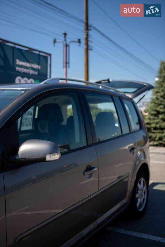 Минивэн Volkswagen Touran 2008 в Виннице фото 35 Минивэн Volkswagen Touran 2008 в Виннице