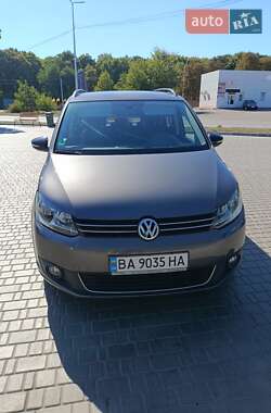 Мінівен Volkswagen Touran 2013 в Кропивницькому