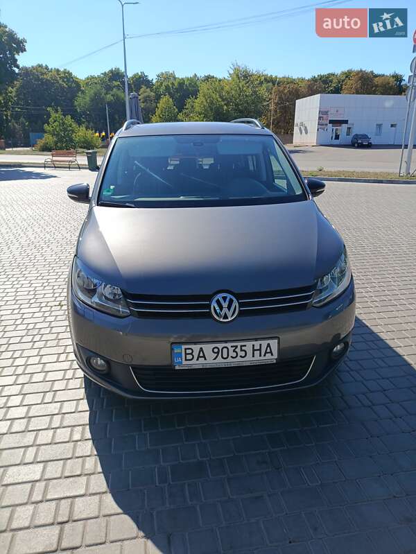 Volkswagen Touran 2013
