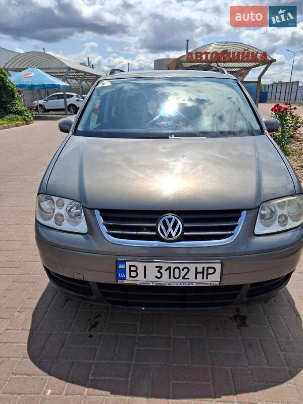 Минивэн Volkswagen Touran 2003 в Полтаве