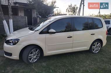 Минивэн Volkswagen Touran 2012 в Киеве
