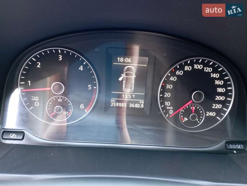 Минивэн Volkswagen Touran 2011 в Тернополе